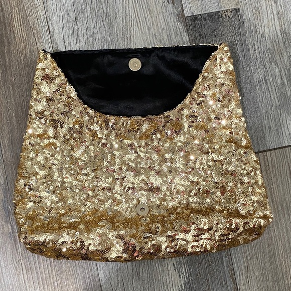 Victoria\'s Secret Sparkling Gold Clutch